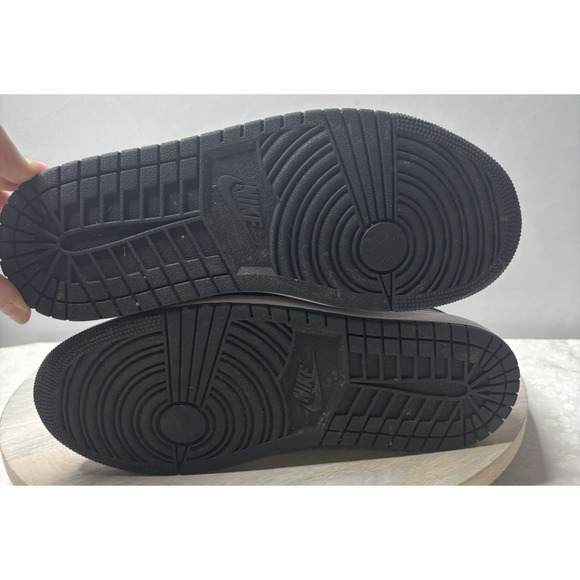 Nike Women's Jordan 1 Low SE Homage split White Black DR0502-101 Sz 10.5 - Picture 9 of 9